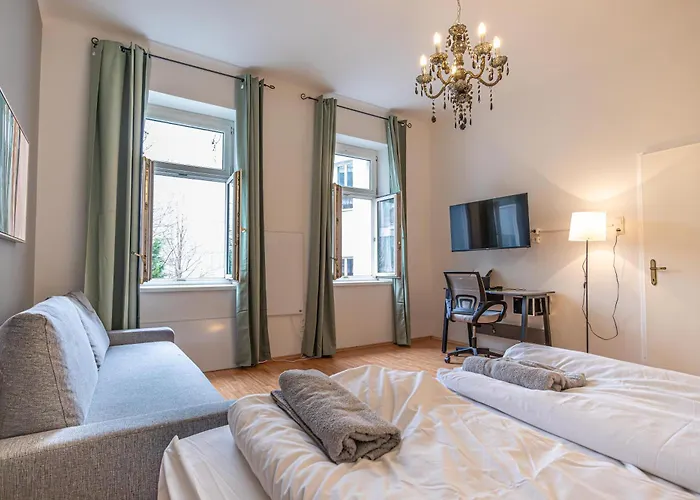 Enjoy The Danube And Prater Stern From Our 1br Gem Vienna